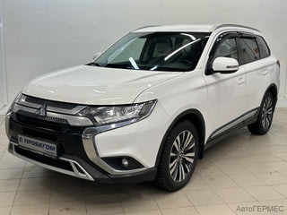 Фото MITSUBISHI Outlander III Рестайлинг 3 с пробегом