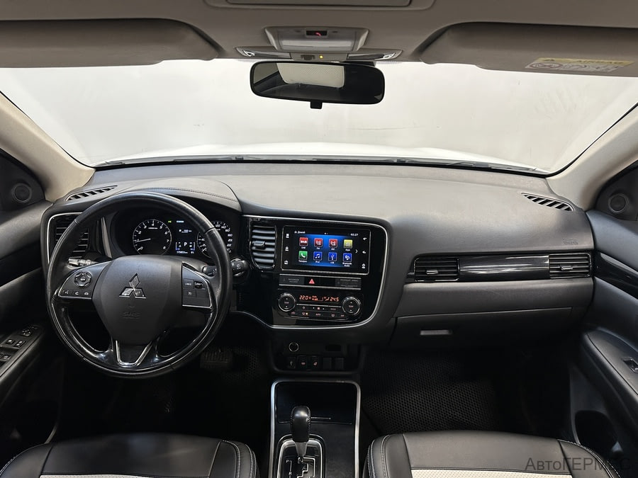 Фото MITSUBISHI Outlander III Рестайлинг 3 с пробегом | №5