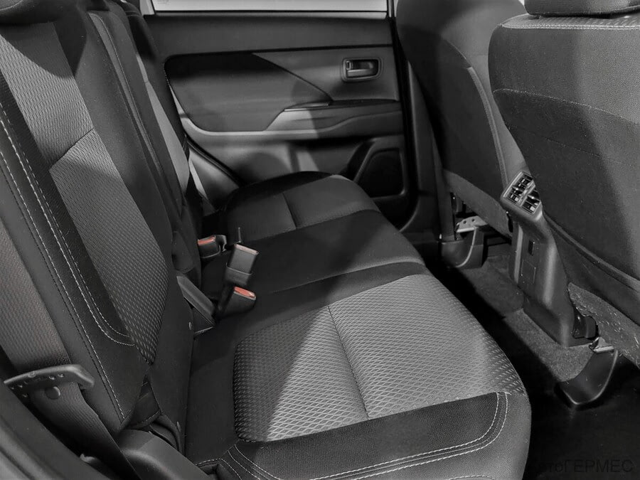 Фото MITSUBISHI Outlander III Рестайлинг 3 с пробегом | №12