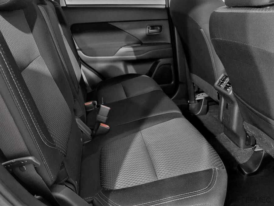Фото MITSUBISHI Outlander III Рестайлинг 3 с пробегом | №12