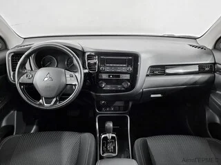 Фото MITSUBISHI Outlander III Рестайлинг 3 с пробегом