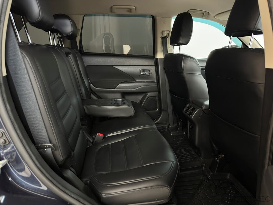 Фото MITSUBISHI Outlander III Рестайлинг 3 с пробегом | №13 Фото MITSUBISHI Outlander III Рестайлинг 3 с пробегом | №13