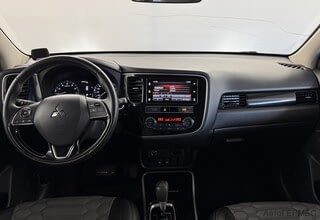 Фото MITSUBISHI Outlander III Рестайлинг 3 с пробегом