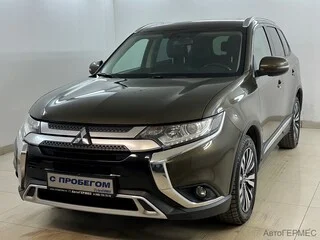 Фото MITSUBISHI Outlander III Рестайлинг 3 с пробегом Фото MITSUBISHI Outlander III Рестайлинг 3 с пробегом