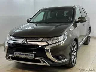 Фото MITSUBISHI Outlander III Рестайлинг 3 с пробегом