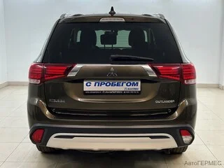 Фото MITSUBISHI Outlander III Рестайлинг 3 с пробегом Фото MITSUBISHI Outlander III Рестайлинг 3 с пробегом