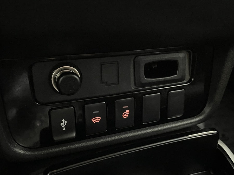 Фото MITSUBISHI Outlander III Рестайлинг 3 с пробегом | №11 Фото MITSUBISHI Outlander III Рестайлинг 3 с пробегом | №11