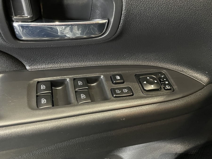 Фото MITSUBISHI Outlander III Рестайлинг 3 с пробегом | №9 Фото MITSUBISHI Outlander III Рестайлинг 3 с пробегом | №9