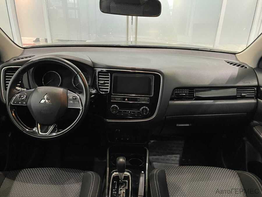 Фото MITSUBISHI Outlander III Рестайлинг 3 с пробегом | №5