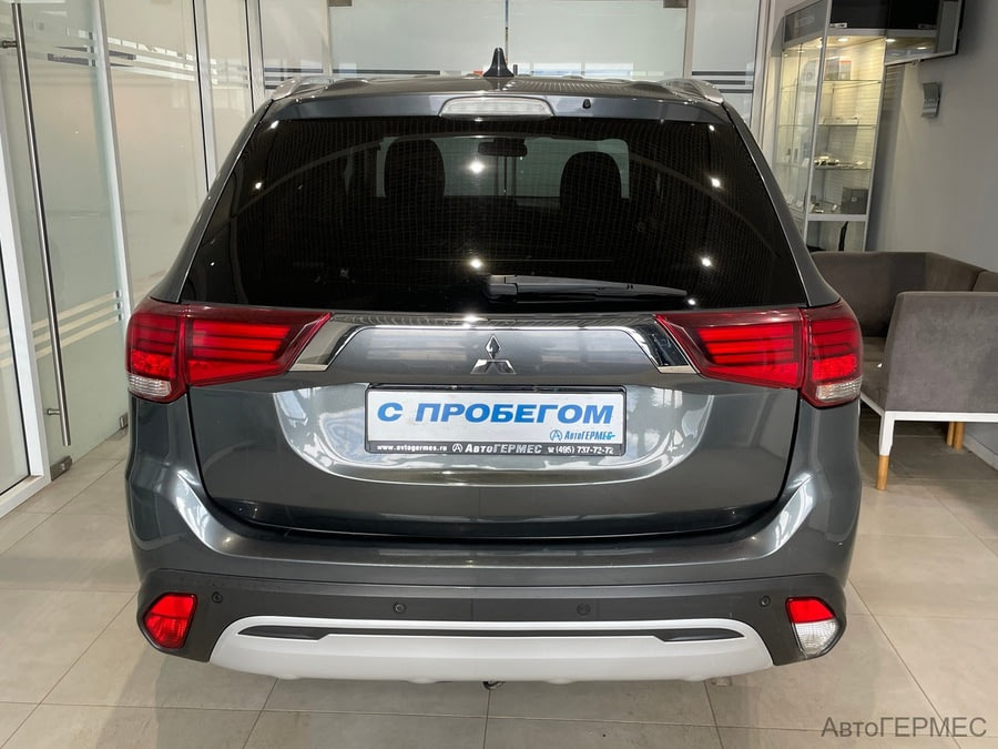 Фото MITSUBISHI Outlander III Рестайлинг 3 с пробегом | №3 Фото MITSUBISHI Outlander III Рестайлинг 3 с пробегом | №3