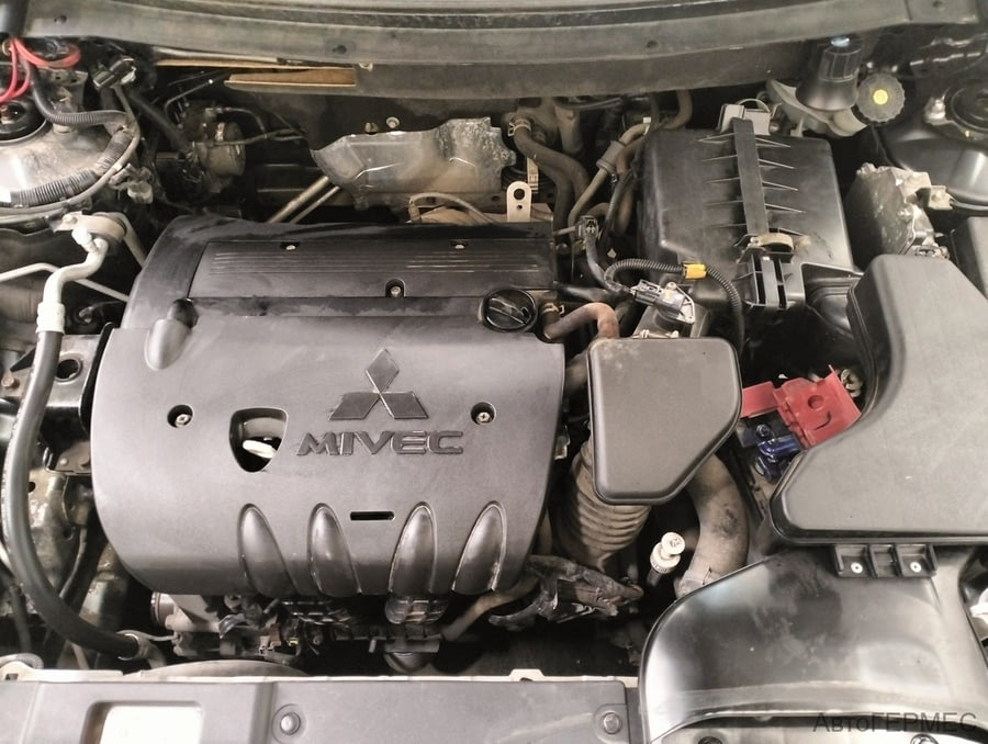 Фото MITSUBISHI Outlander III Рестайлинг 3 с пробегом | №16