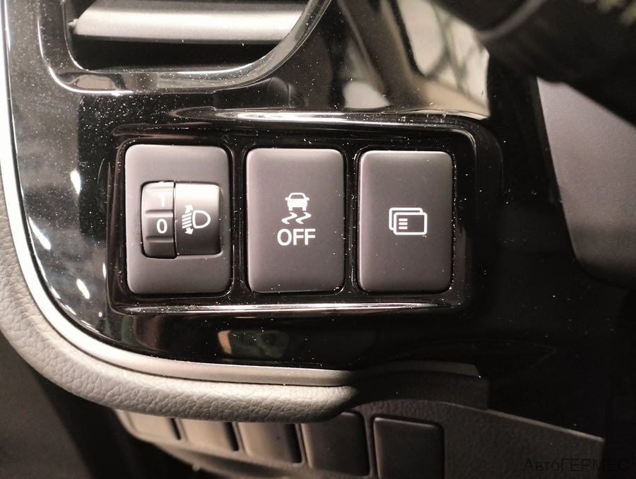 Фото MITSUBISHI Outlander III Рестайлинг 3 с пробегом | №12