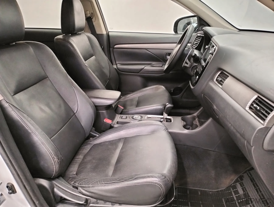 Фото MITSUBISHI Outlander III с пробегом | №12