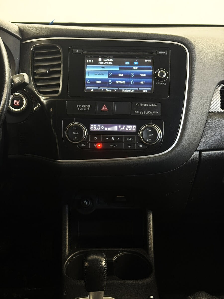 Фото MITSUBISHI Outlander III Рестайлинг с пробегом | №8