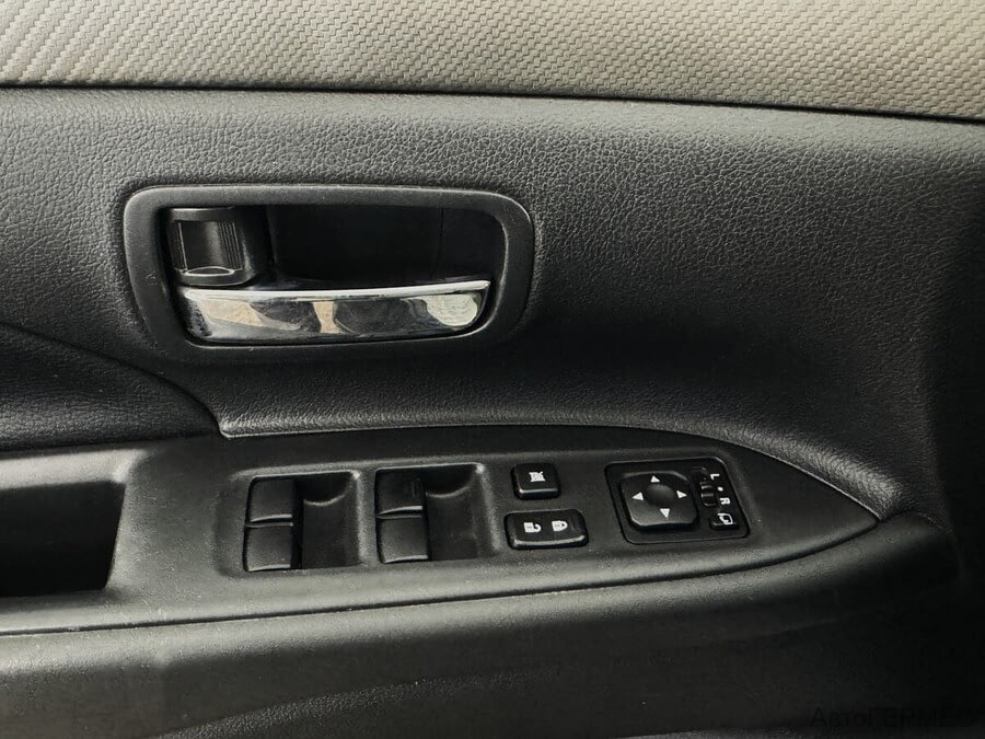 Фото MITSUBISHI Outlander III Рестайлинг с пробегом | №11