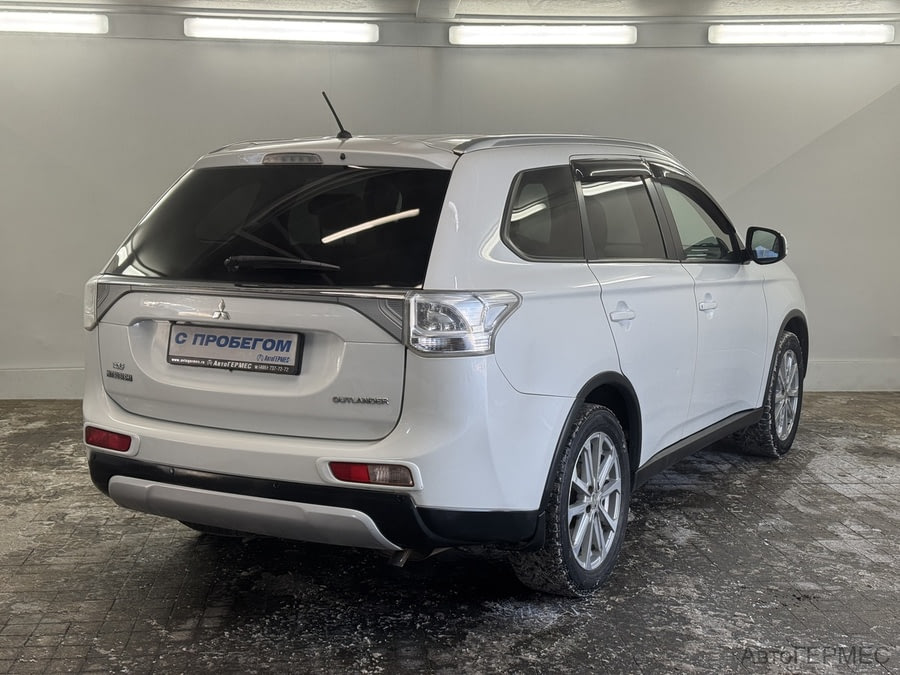 Фото MITSUBISHI Outlander III Рестайлинг с пробегом | №4