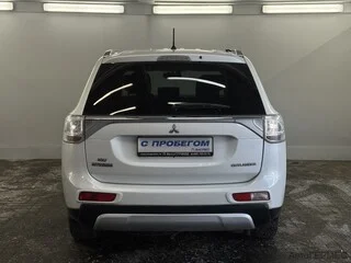 Фото MITSUBISHI Outlander III Рестайлинг с пробегом