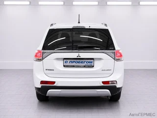 Фото MITSUBISHI Outlander III Рестайлинг с пробегом