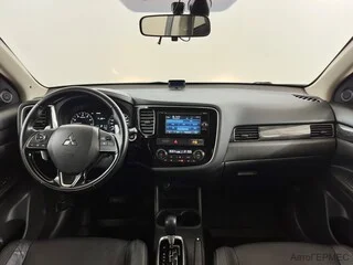 Фото MITSUBISHI Outlander III Рестайлинг 2 с пробегом Фото MITSUBISHI Outlander III Рестайлинг 2 с пробегом
