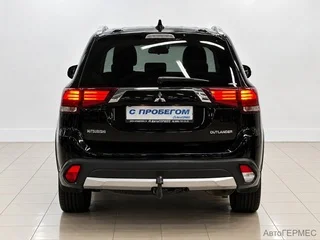 Фото MITSUBISHI Outlander III Рестайлинг 2 с пробегом Фото MITSUBISHI Outlander III Рестайлинг 2 с пробегом