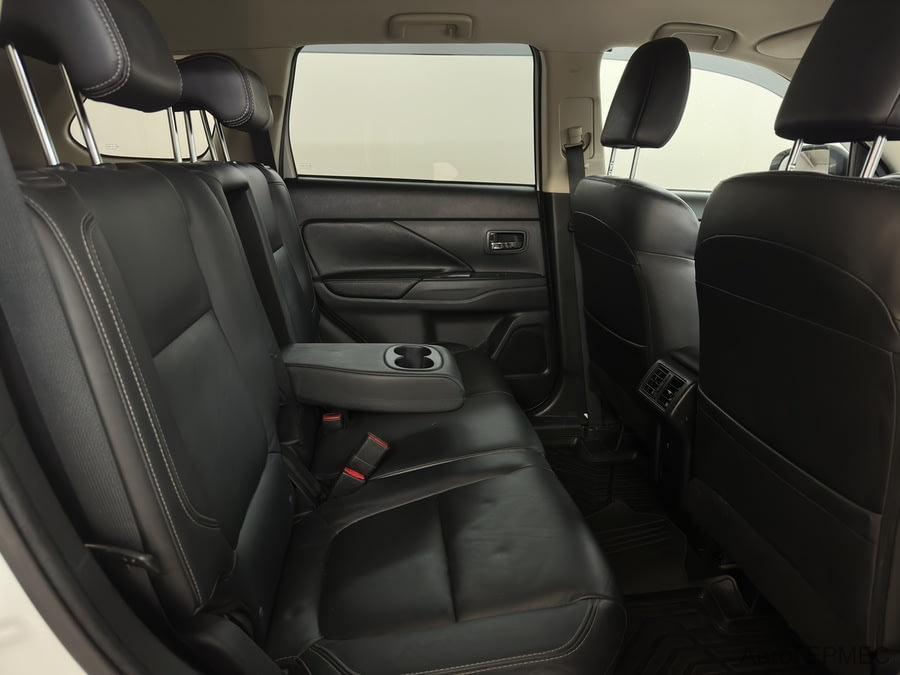 Фото MITSUBISHI Outlander III Рестайлинг 3 с пробегом | №14 Фото MITSUBISHI Outlander III Рестайлинг 3 с пробегом | №14