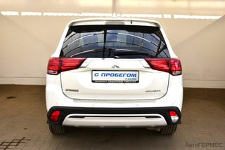 Фото MITSUBISHI Outlander III Рестайлинг 3 с пробегом
