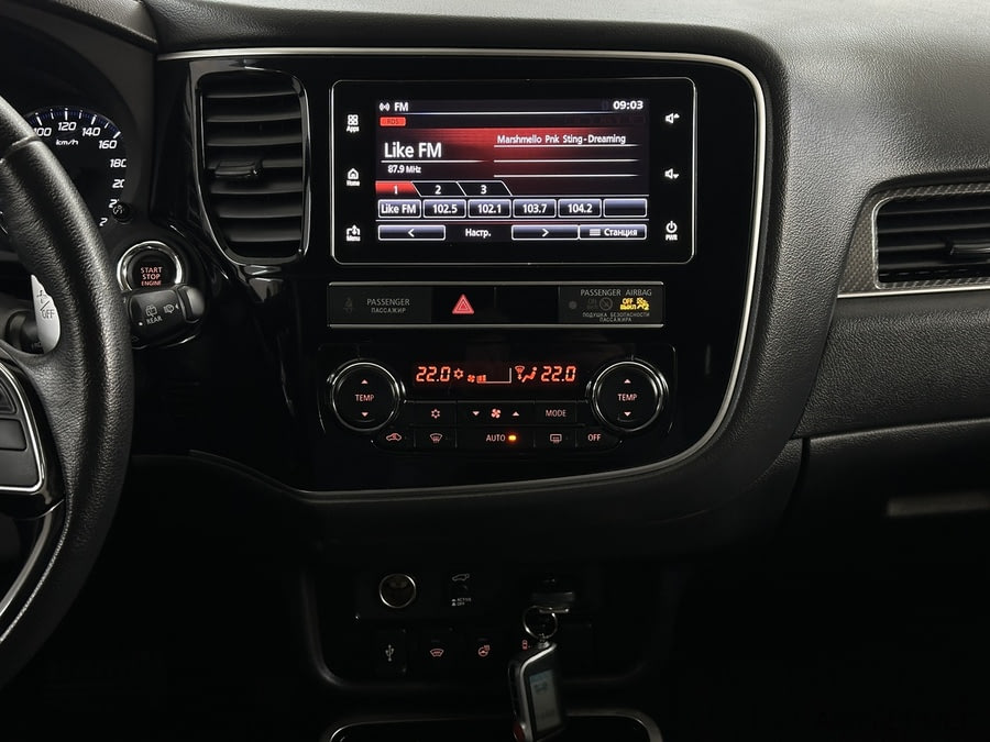 Фото MITSUBISHI Outlander III Рестайлинг 3 с пробегом | №7 Фото MITSUBISHI Outlander III Рестайлинг 3 с пробегом | №7