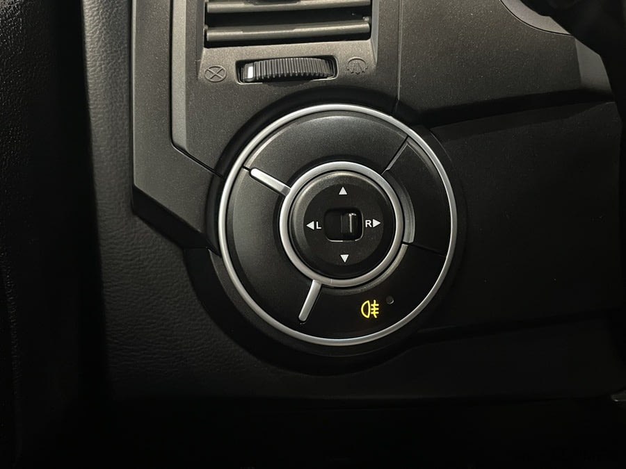 Фото SsangYong Actyon Sports II с пробегом | №9 Фото SsangYong Actyon Sports II с пробегом | №9