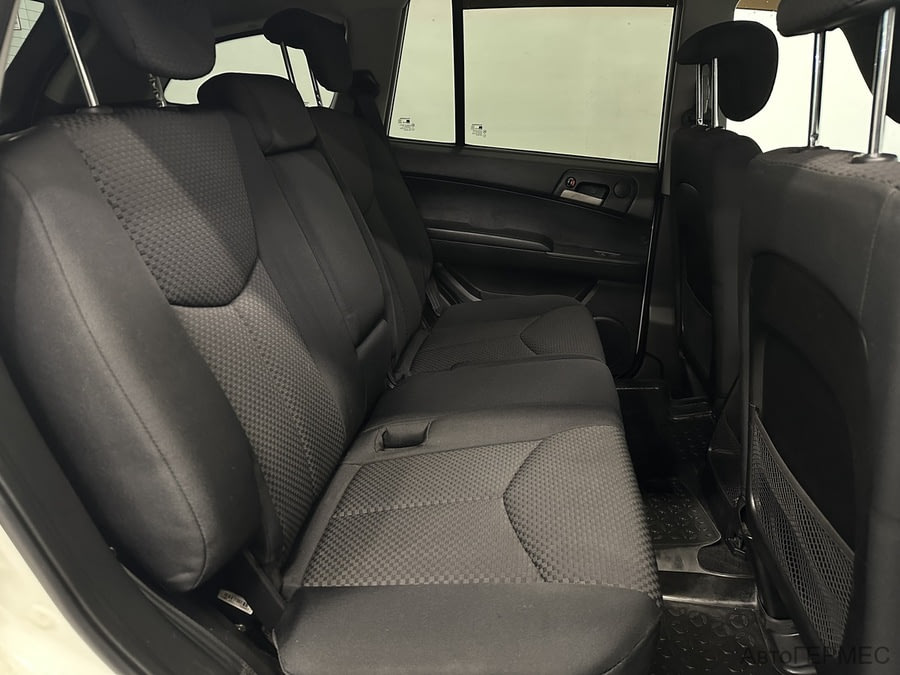 Фото SsangYong Kyron I Рестайлинг с пробегом | №11