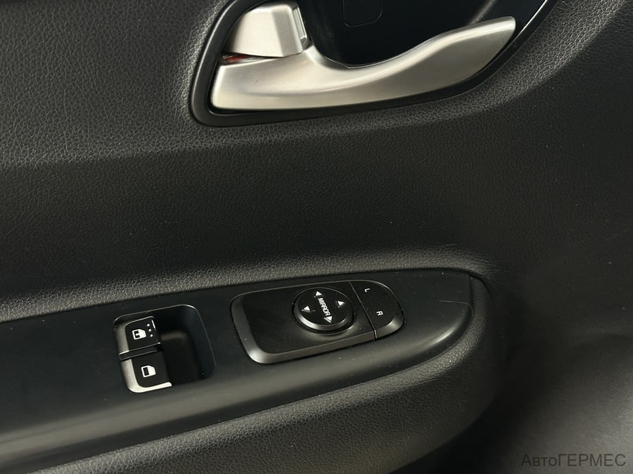 Фото Kia Rio IV с пробегом | №8