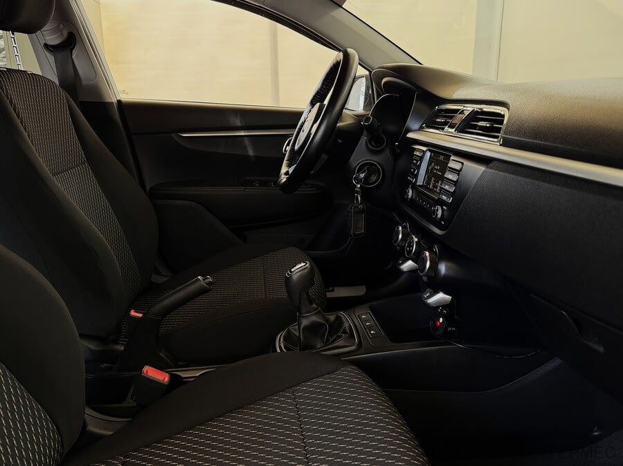 Фото Kia Rio IV с пробегом | №11 Фото Kia Rio IV с пробегом | №11