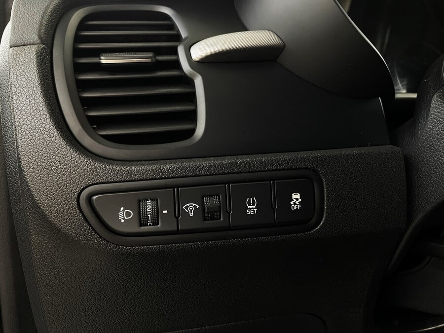 Фото Kia Rio IV с пробегом | №10 Фото Kia Rio IV с пробегом | №10