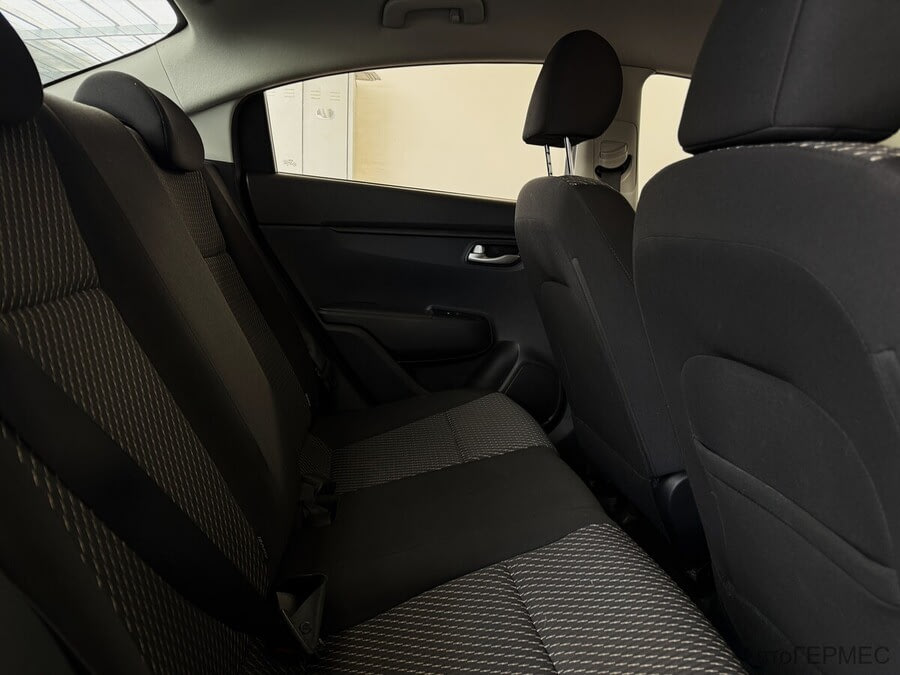 Фото Kia Rio IV с пробегом | №12 Фото Kia Rio IV с пробегом | №12