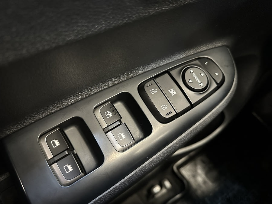 Фото Kia Rio IV с пробегом | №11