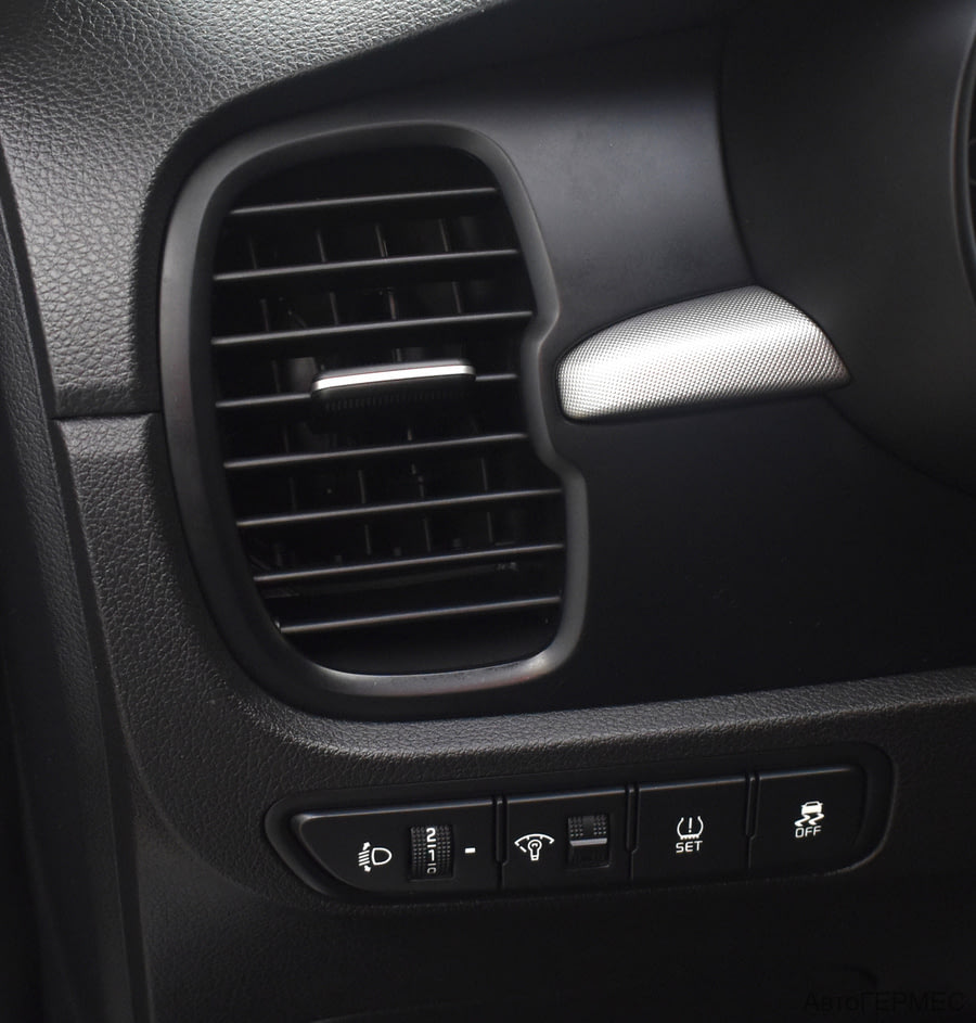 Фото Kia Rio IV с пробегом | №9