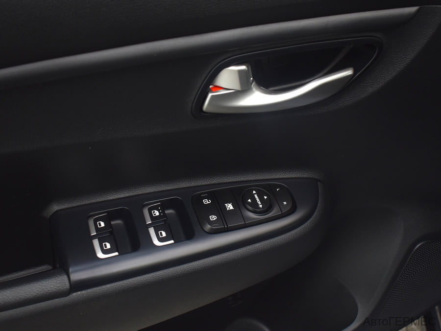 Фото Kia Rio IV с пробегом | №8