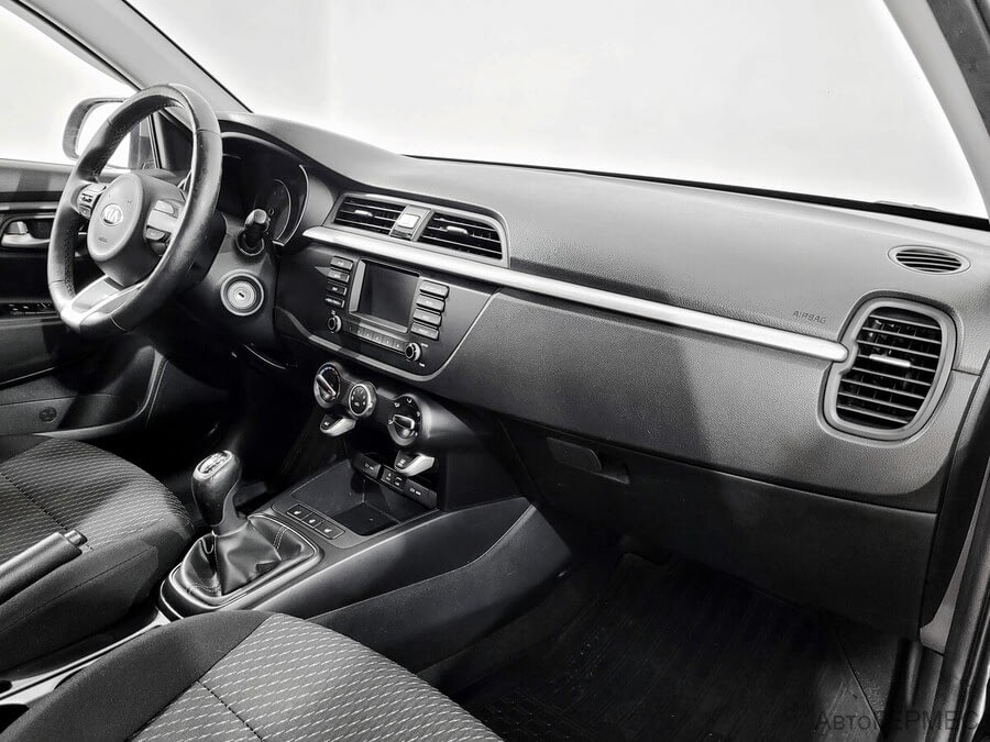 Фото Kia Rio IV с пробегом | №11