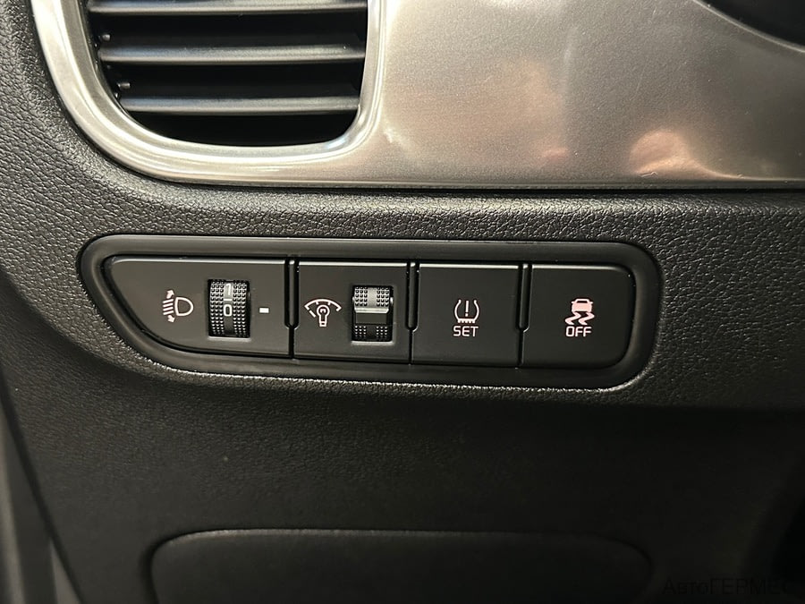 Фото Kia Rio IV с пробегом | №11