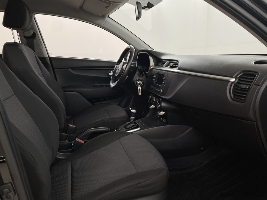 Фото Kia RIO X IV Рестайлинг с пробегом | №10 Фото Kia RIO X IV Рестайлинг с пробегом | №10