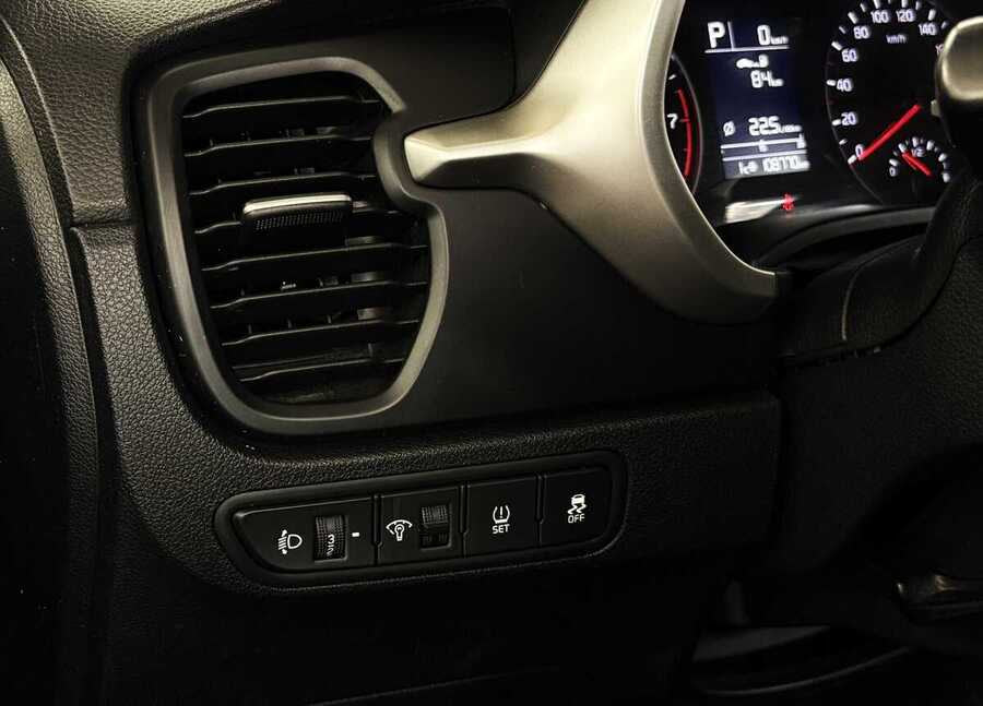 Фото Kia RIO X IV Рестайлинг с пробегом | №9