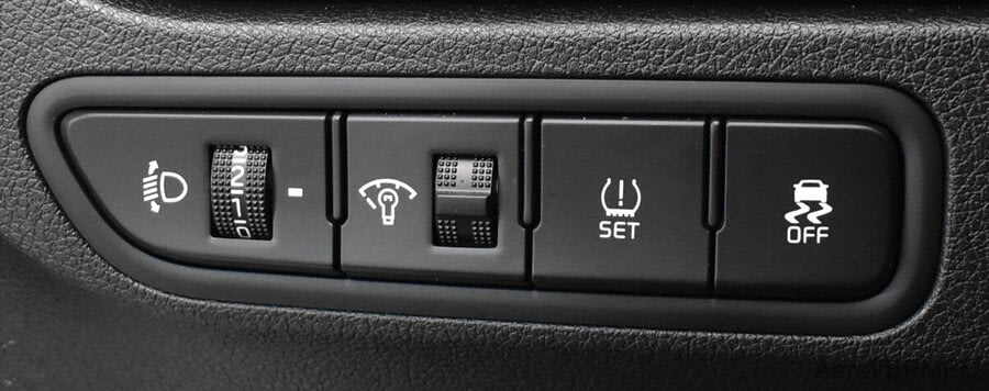 Фото Kia Rio IV Рестайлинг с пробегом | №9