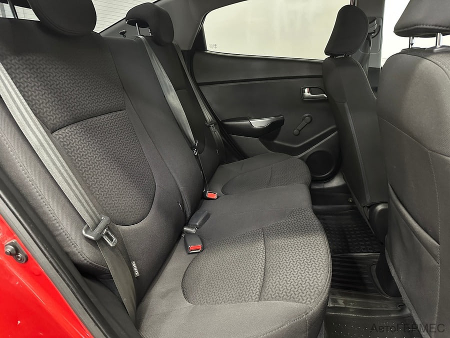 Фото Kia Rio III с пробегом | №12