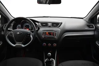 Фото Kia Rio III Рестайлинг с пробегом Фото Kia Rio III Рестайлинг с пробегом