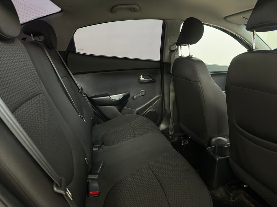 Фото Kia Rio III Рестайлинг с пробегом | №12