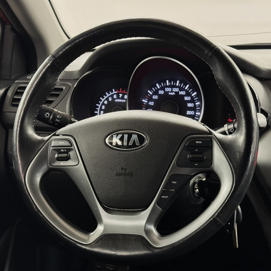 Фото Kia Rio III Рестайлинг с пробегом | №8