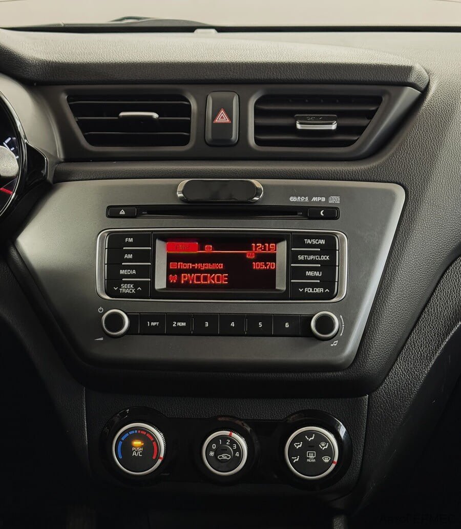 Фото Kia Rio III Рестайлинг с пробегом | №7