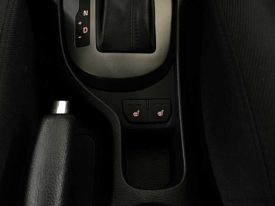 Фото Kia Rio III Рестайлинг с пробегом | №11