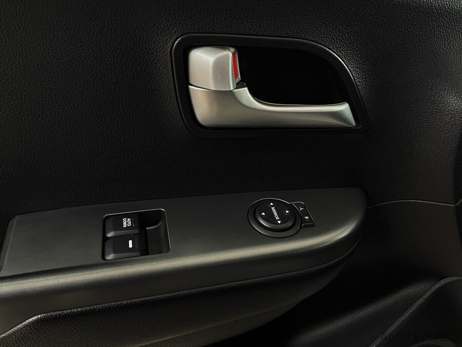 Фото Kia Rio III Рестайлинг с пробегом | №9 Фото Kia Rio III Рестайлинг с пробегом | №9