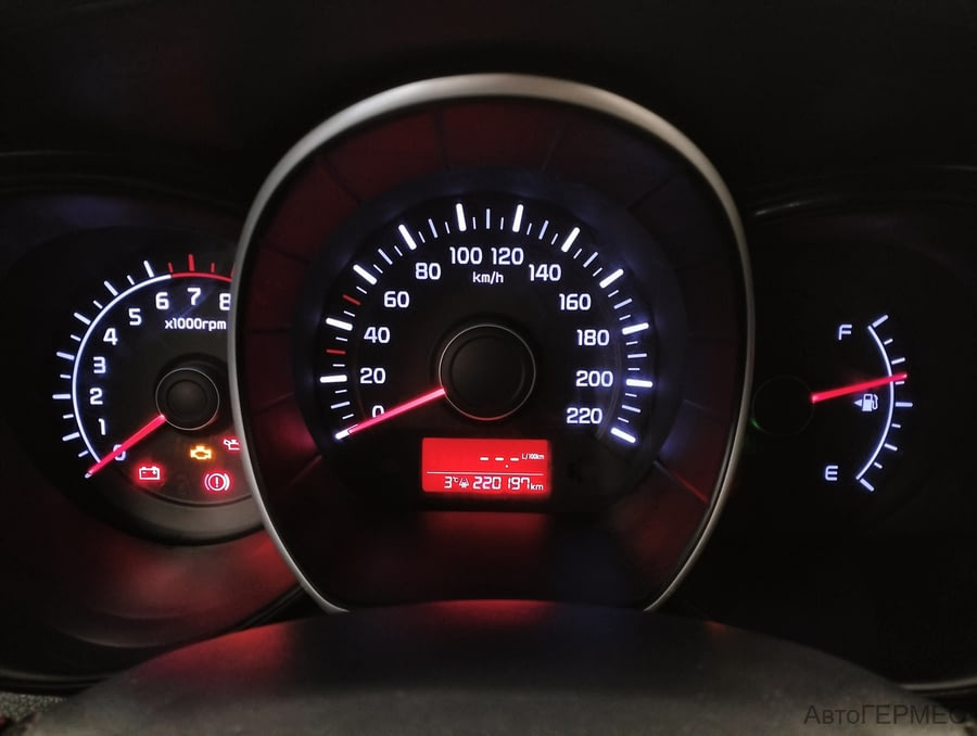 Фото Kia Rio III Рестайлинг с пробегом | №6 Фото Kia Rio III Рестайлинг с пробегом | №6