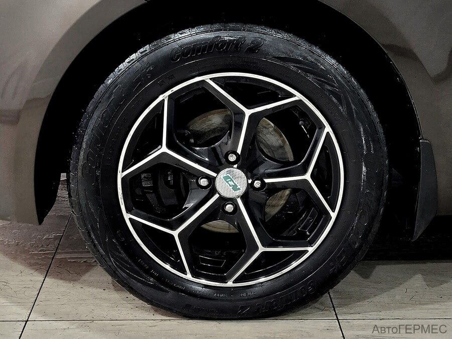 Фото Kia Rio III Рестайлинг с пробегом | №15 Фото Kia Rio III Рестайлинг с пробегом | №15